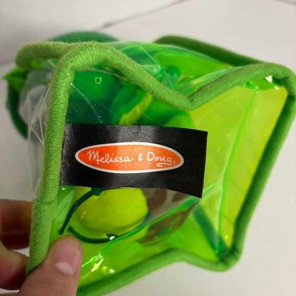 Melissa and Doug Plush Bug Catcher Jug With 3 Bugs - Stuffed Animals - Toys - Picture 12 of 13